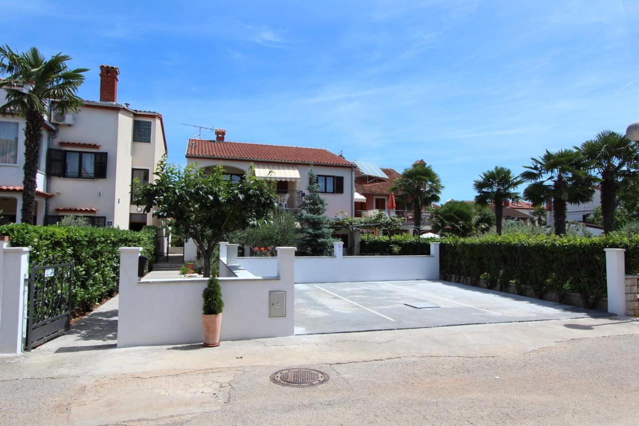 Apartments Denise Rovinj Exterior foto